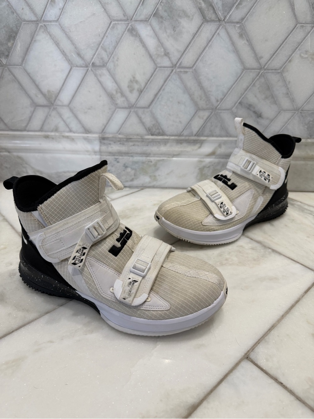 Size 9 Mens Nike LeBron Soldier 13 TB Sneakers - White / Black